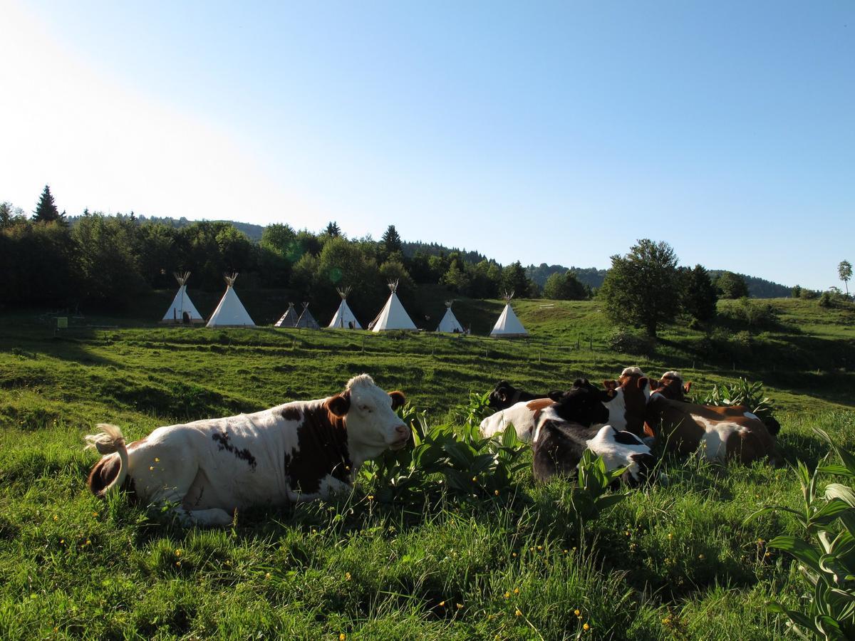 Village Tipi La Féclaz Exteriér fotografie